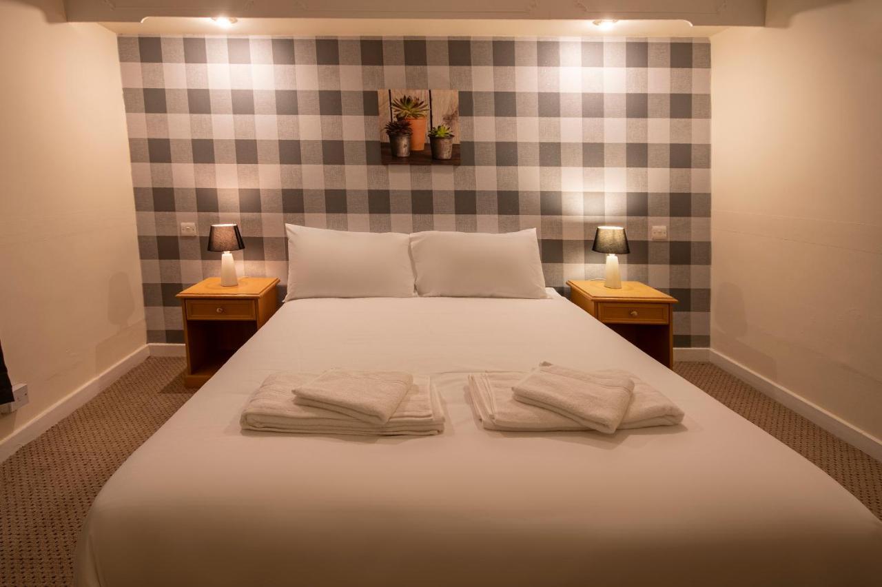 קאסל דאגלס Douglas Arms Hotel מראה חיצוני תמונה
