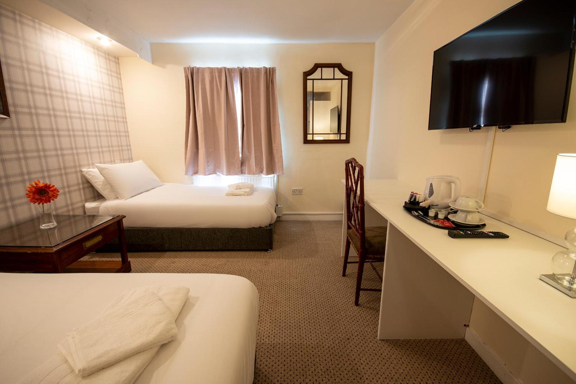 קאסל דאגלס Douglas Arms Hotel חדר תמונה